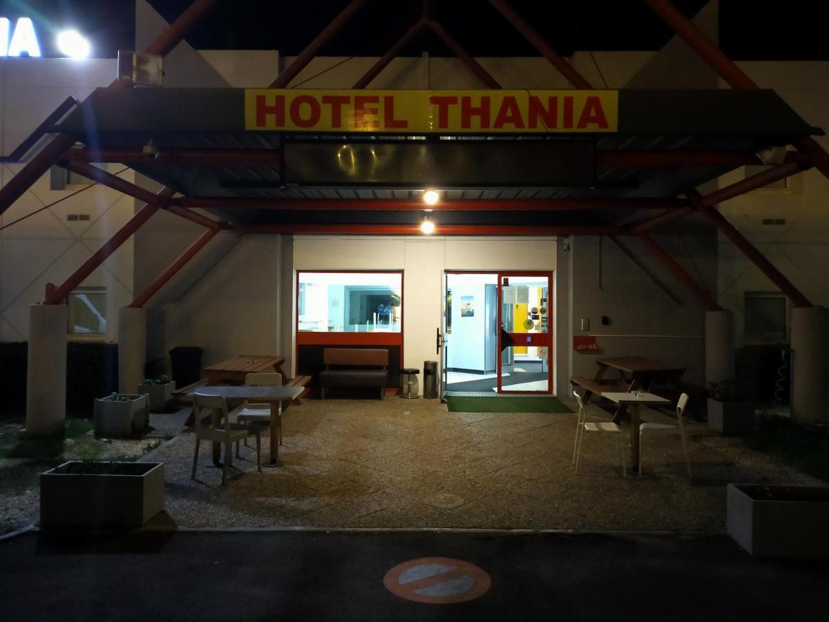Hotel Thania 프롱티냥 외부 사진