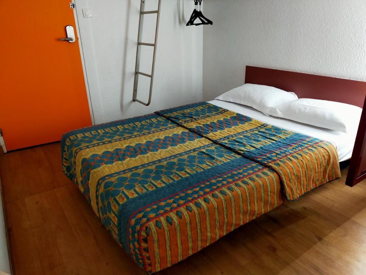 Hotel Thania 프롱티냥 외부 사진