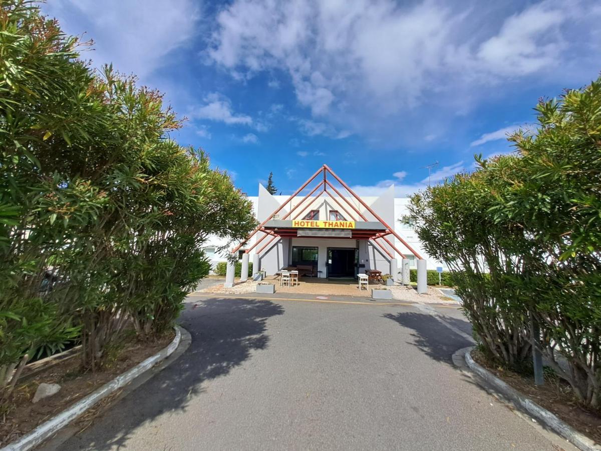 Hotel Thania 프롱티냥 외부 사진